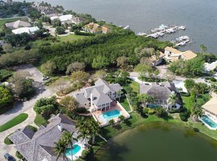 206 Riverway Dr, Vero Beach, FL 32963