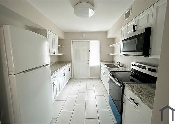 1st image of 3720 NW 115th Way #3724