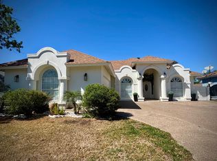 622 Forest Loop, Laredo, TX 78045