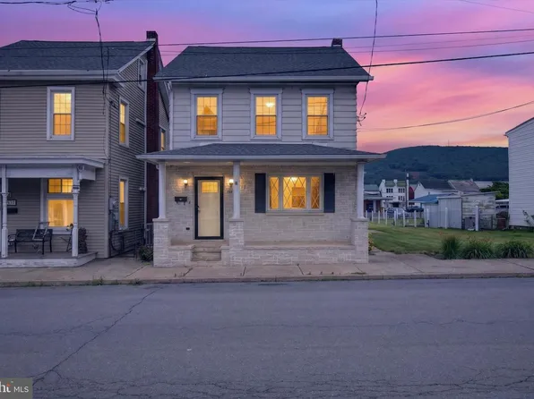 533 S 2nd St, Lykens, PA 17048