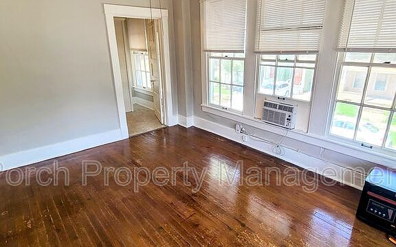 5th image of 320 N Barcelona St APT 4