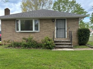 24401 Russell Ave, Euclid, OH 44123