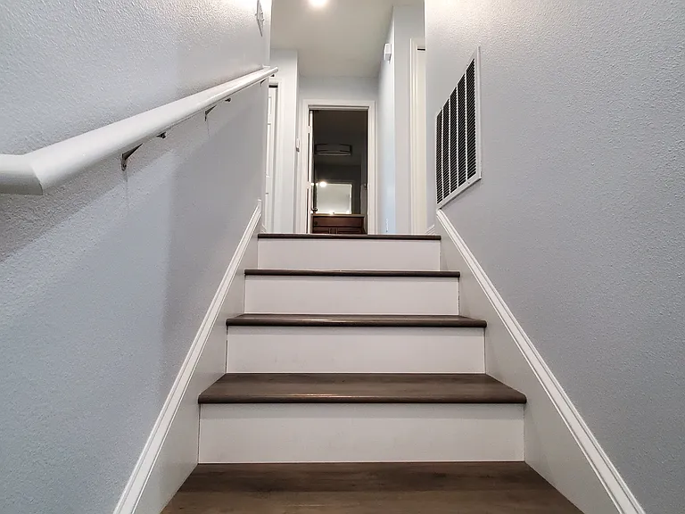 15948 Fishhawk View Dr — Photo 20