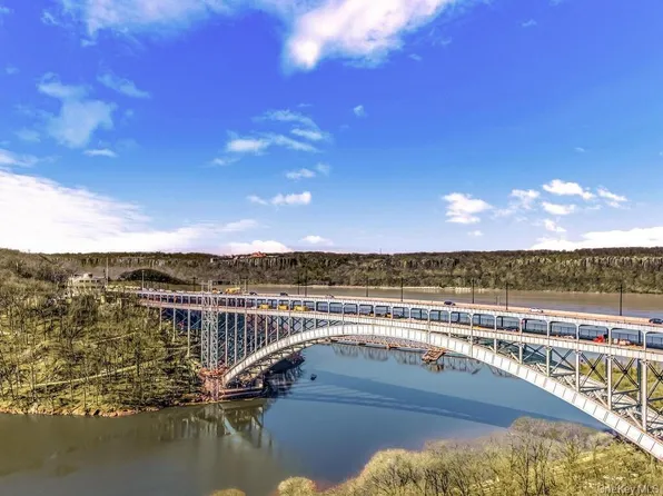 2287 Johnson Avenue image 4 of 15