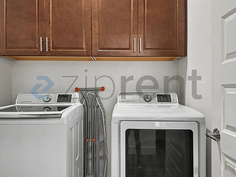 10568 Trill Way — Photo 24