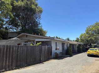 543-545 Kleaveland Pl, Vista, CA 92084