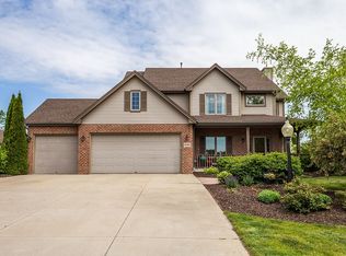 8742 Arbor Hill Dr, Racine, WI 53406