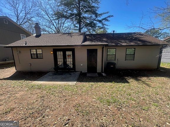 2nd image of 846 Martin Rd