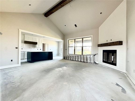 2nd image of 2104 Taylor Orchard Rd