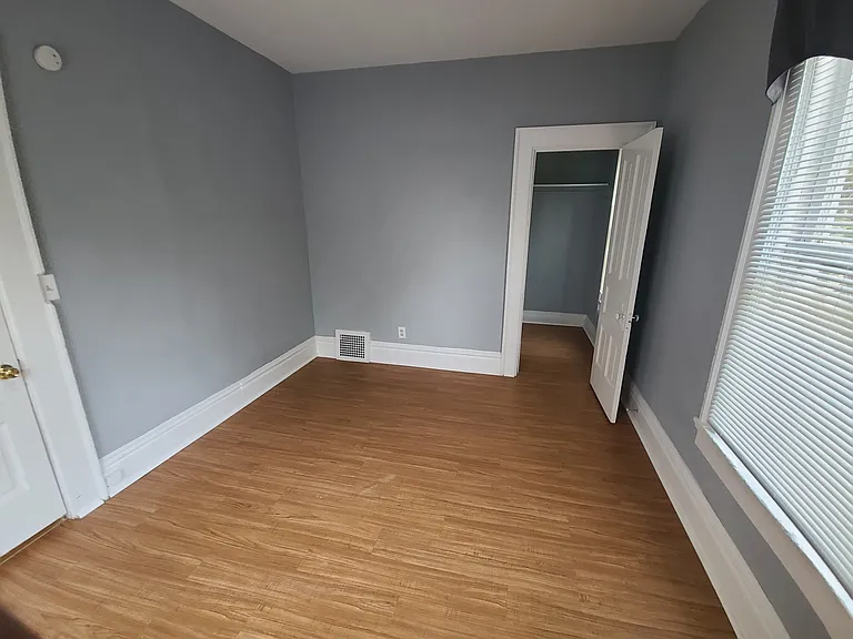 228 N Avon St #2 — Photo 20