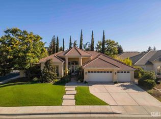 10303 Ascot Crossing St, Bakersfield, CA 93311