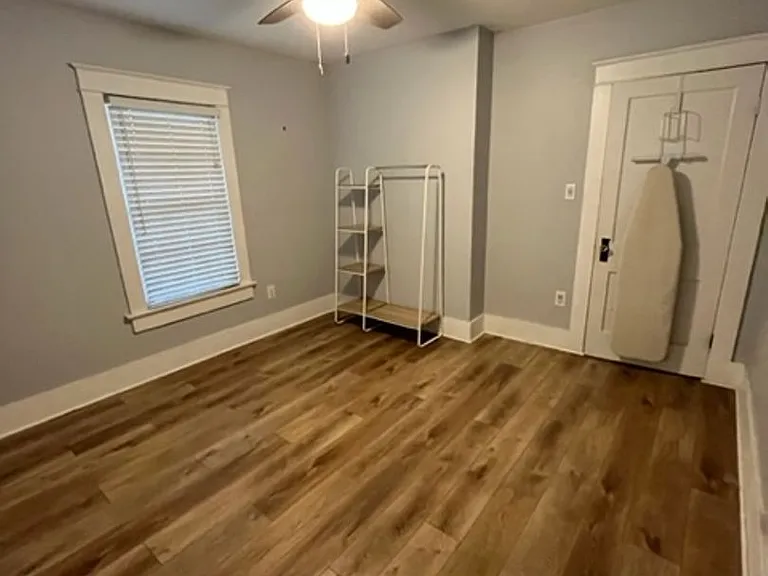 203 W Haya St — Photo 7