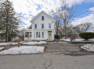 49 Lyndon St, Concord, NH 03301
