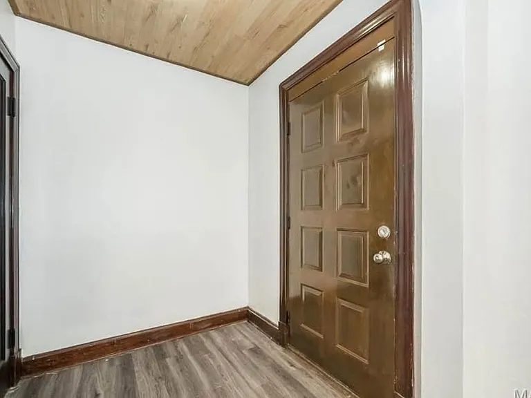 10071 Diamond Dr — Photo 2