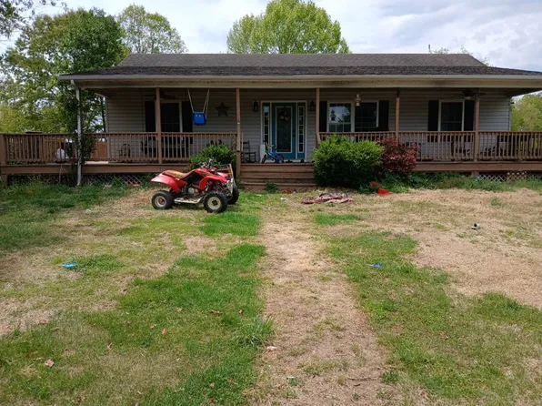 143 Copperhead Farm Ln, Culpeper, VA 22701
