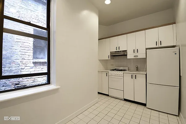 Rented by Citi Habitats | media 7