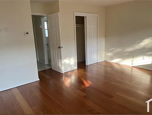 3 bed, 1200 sqft, $3,500 — Photo 4