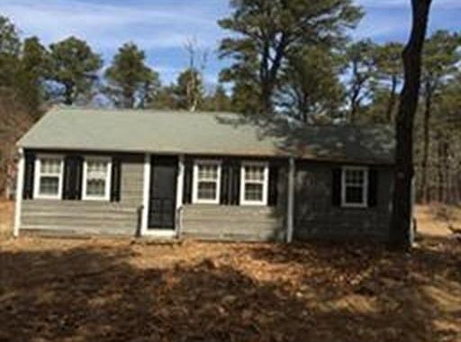 2nd image of 10 Cedar Ln