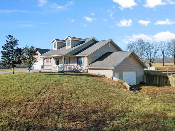 14 Sunny Hill Ln, Perryville, MO 63775