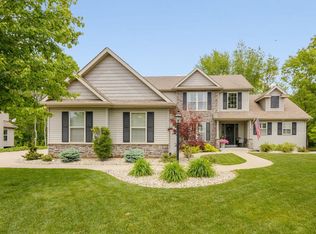 18195 Baldwin Dr, South Bend, IN 46637