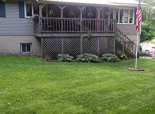 90 Burnt Hill Rd, Weare, NH 03281