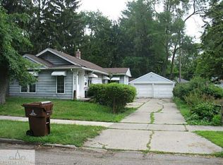 3823 Homewood Ave, Lansing, MI 48910
