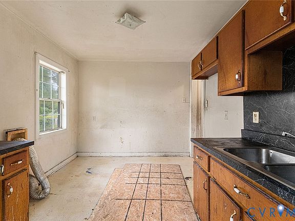 5th image of 2904 Ralph Blvd
