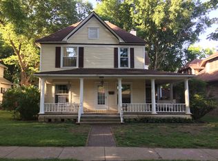 1105 E 7th Ave, Winfield, KS 67156