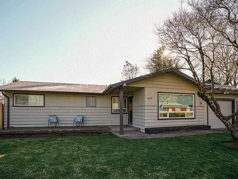 4274 Pauline Ave SE — Photo 1