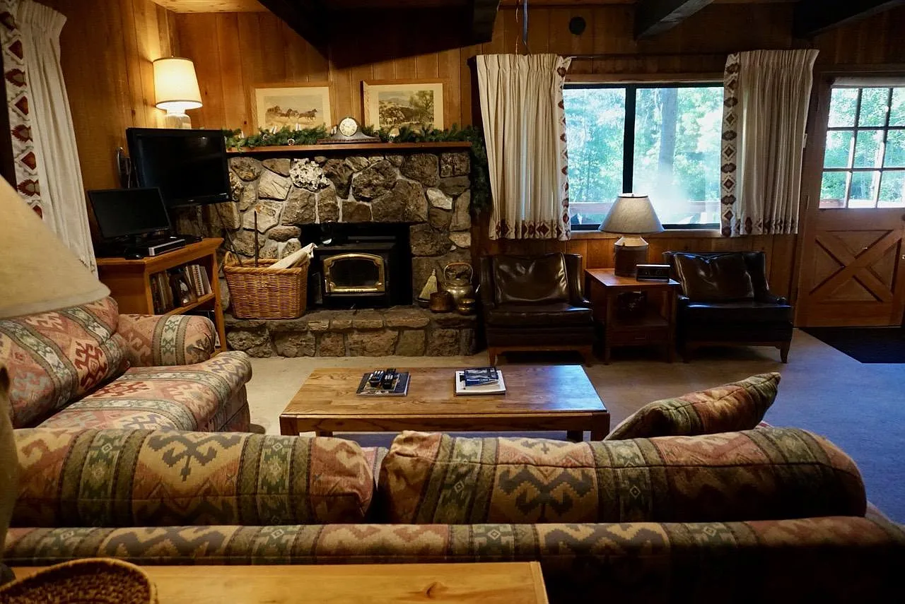 3 bed, 1772 sqft, $3,700 — Photo 4