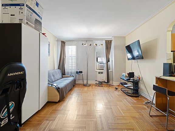 2nd image of 1680 Ocean Ave APT 3F