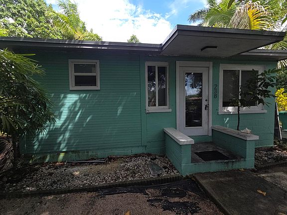 2nd image of 238 SW 1st Street