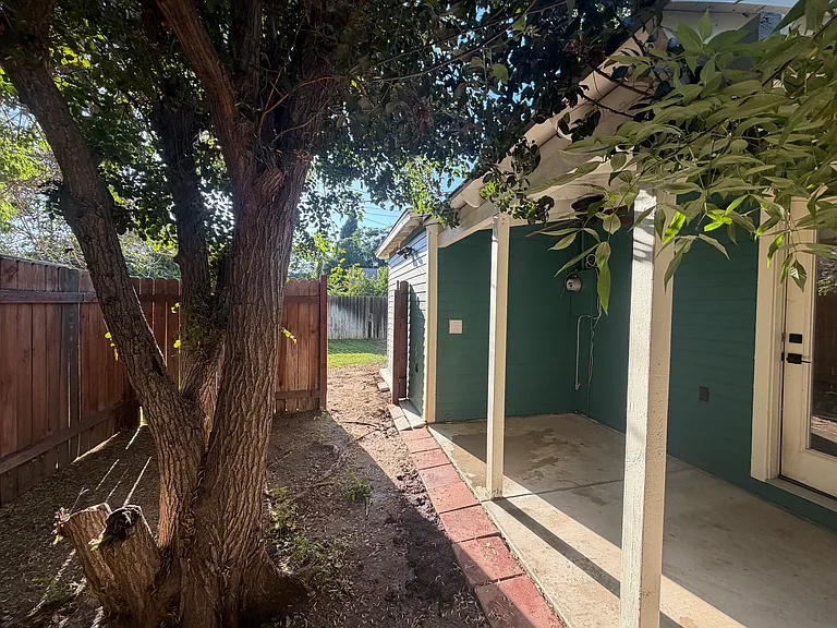 3726 Briscoe St — Photo 19