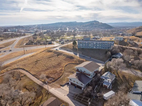 720 Mallow St, Rapid City, SD 57701
