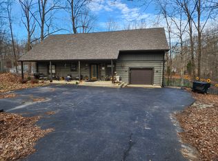 710 W Fleming Dr, Nineveh, IN 46164