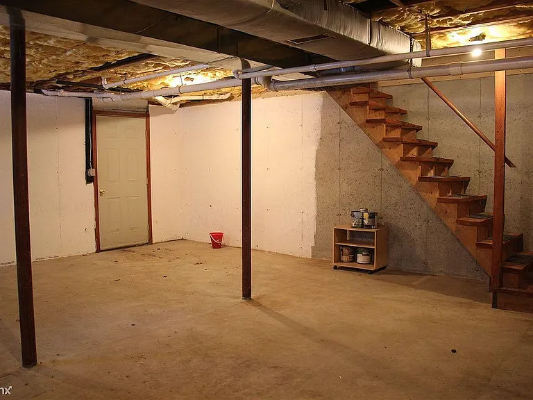 231 Prospect St #A — Photo 13