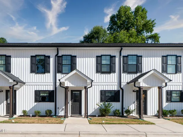 242 S Raleigh St, Angier, NC 27501
