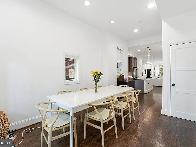 1841 Monroe St NW #2 — Photo 6