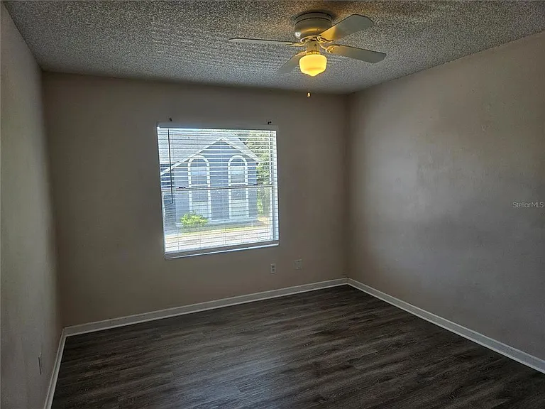 4136 Pershing Pointe Pl #4 — Photo 12