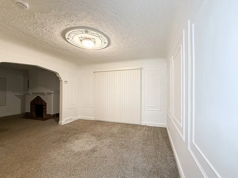 17214 Roselawn St #2 — Photo 10