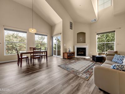 9050 Double R Blvd APT 825, Reno, NV, 89521