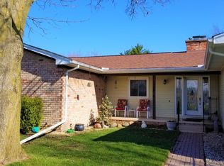 11155 W Wilbur Hwy, Eaton Rapids, MI 48827