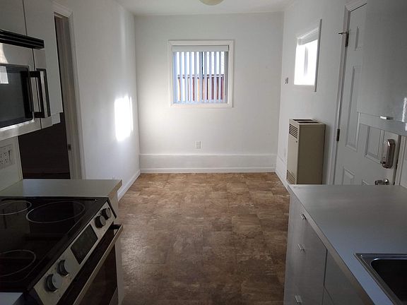 5th image of 228 Palo Alto Ave #B