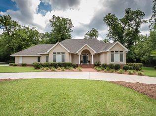 2 Crestwood E, Valdosta, GA 31602