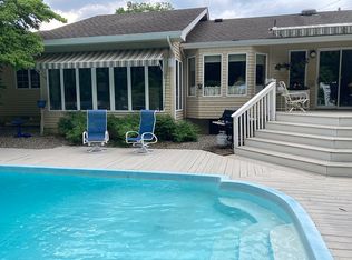 521 Oak Ave, West Creek, NJ 08092
