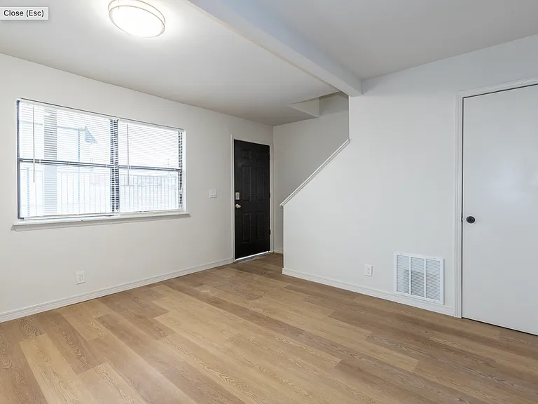 Legacy @23rd — Photo 24