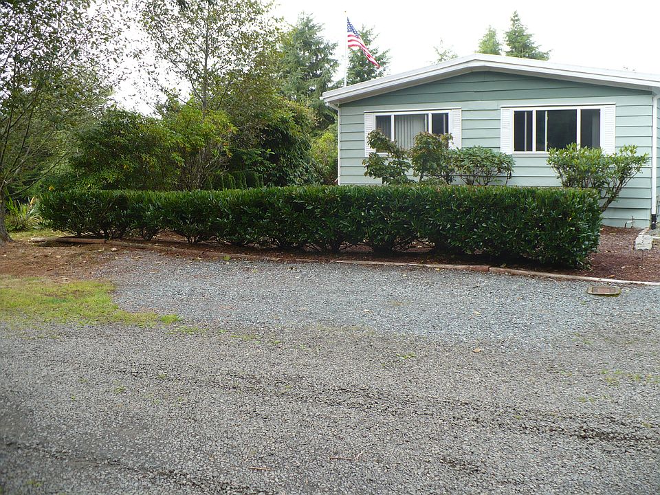 1st image of 933 S Dolphin St
