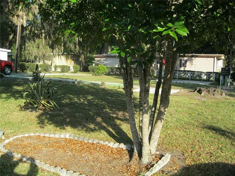 2nd image of 11 W Quail Run