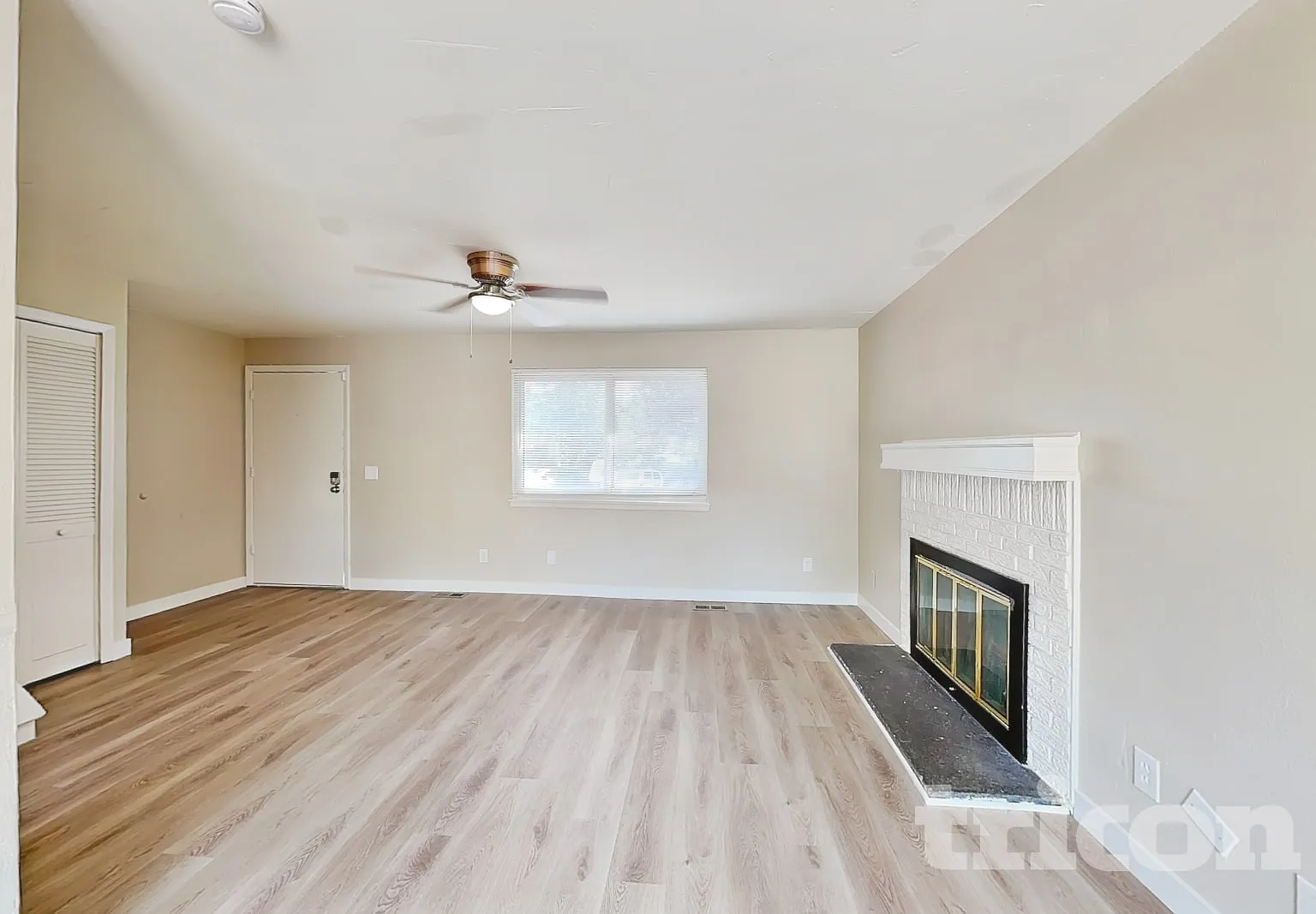 5936 S Independence St Littleton CO — Photo 2
