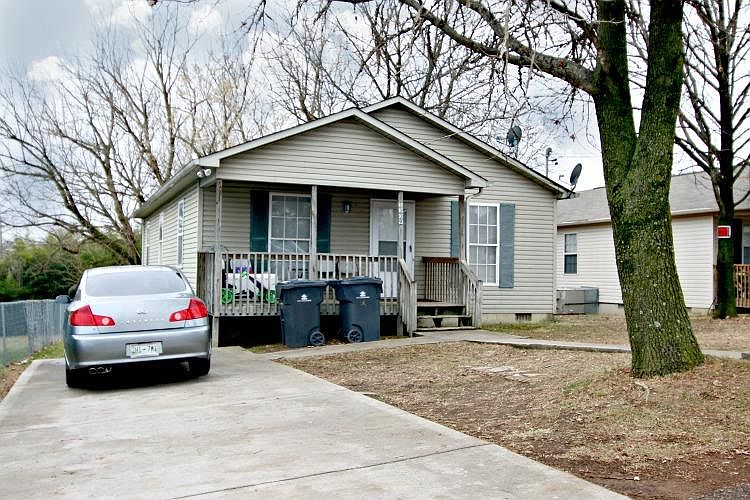 1st image of 3309 Bishop St